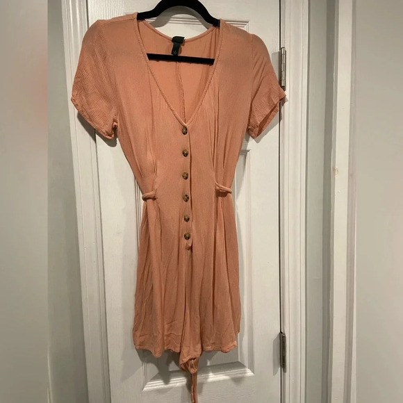 Wild Fable Dusty Pink Belted Short Sleeve Henley Romper Shorts One Piece Size M - Picture 1 of 11